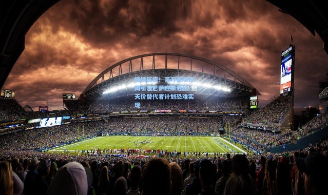 锋线巨震！莱万离队传闻引发巴萨连锁危机，天价替代者计划恐难实现