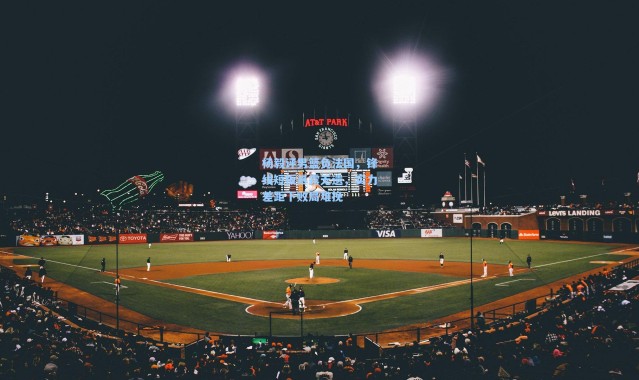 杨毅评男篮负法国，锋线短板暴露无遗，实力差距下败局难挽